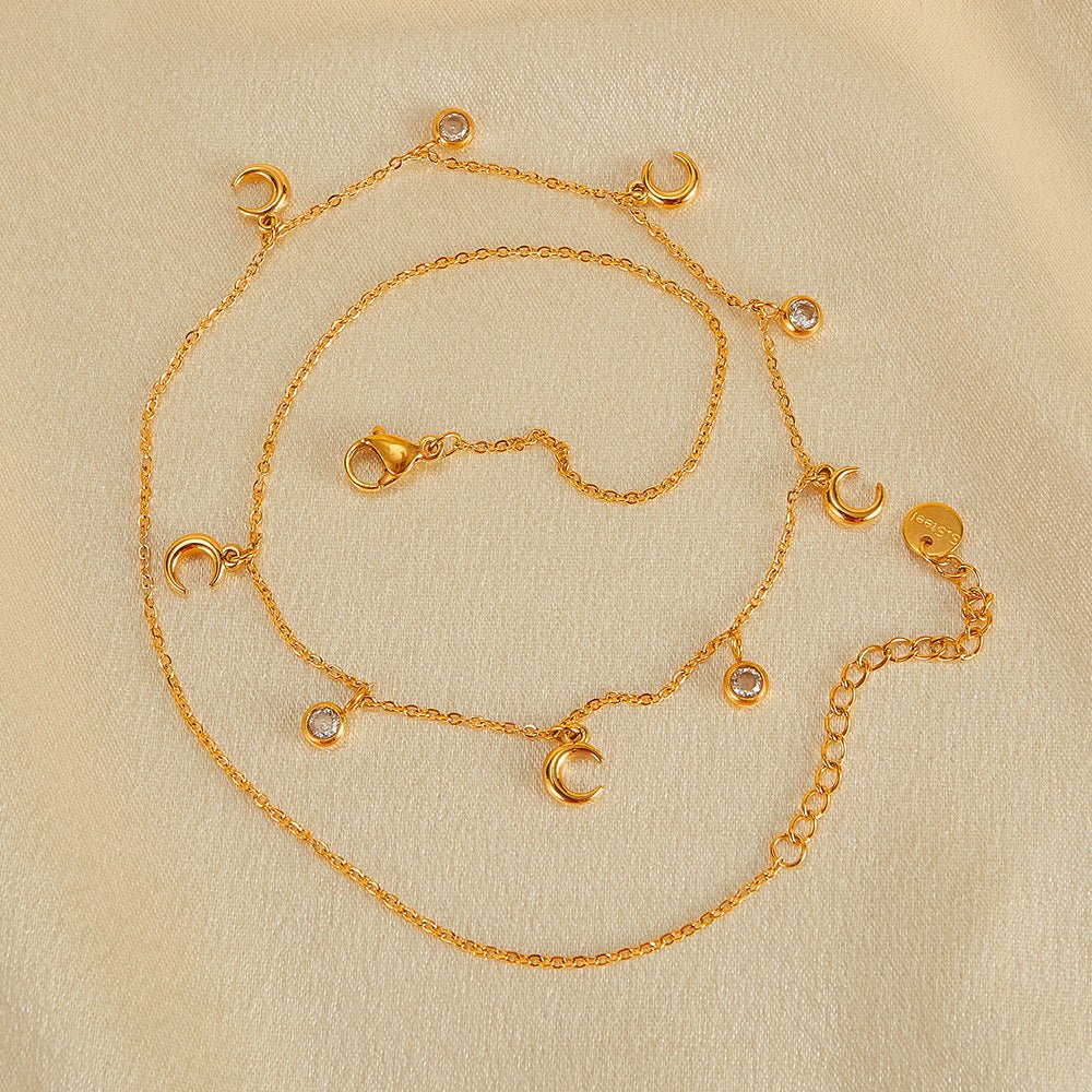 Crescent Moon Necklace – Zircon, 18K Gold Plated Brass